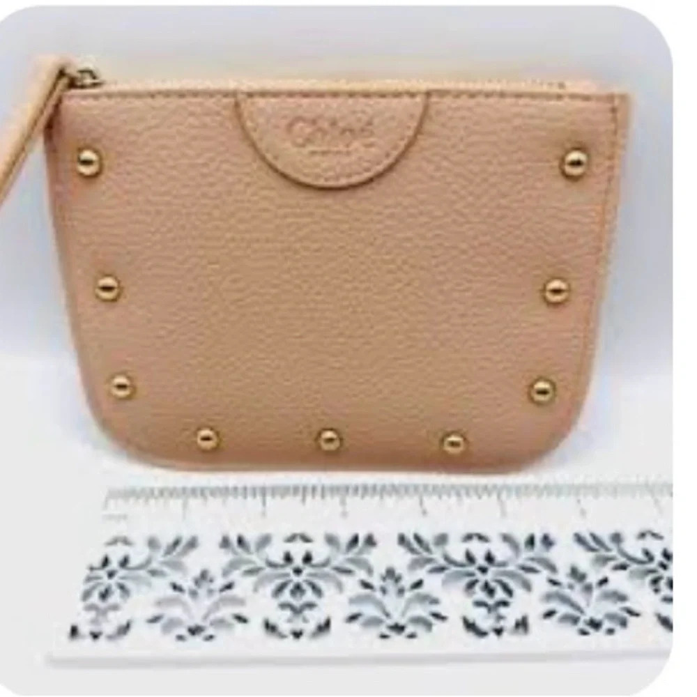 Chloé Perfumes Beige Pebbled Leather Studded Cosmetic Pouch - like new - Picture 5 of 12